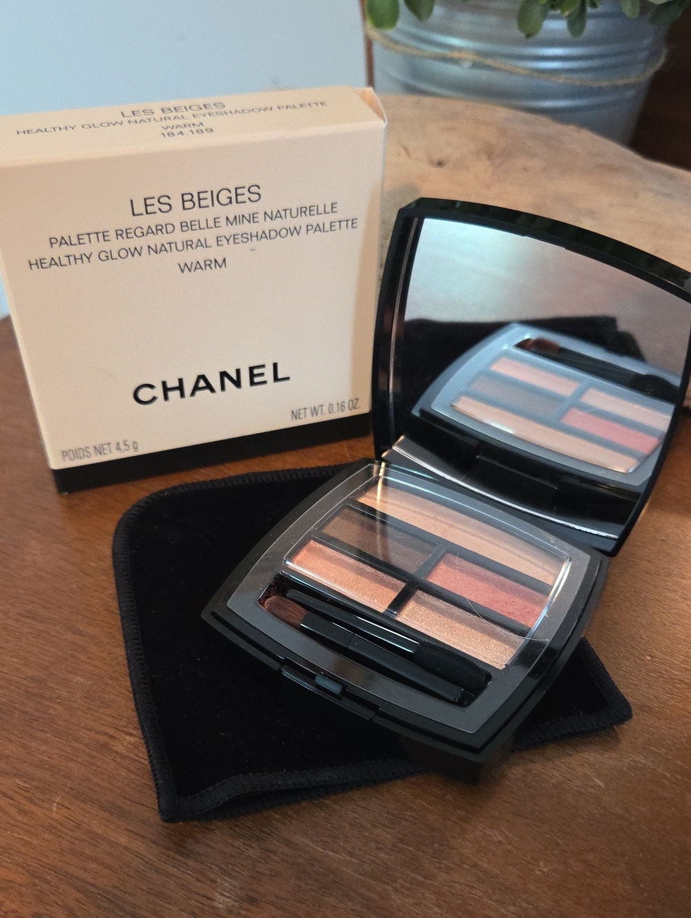 CHANEL Les Beiges Warm Eyeshadow Palette — Beige, Pink, Peach, Gold